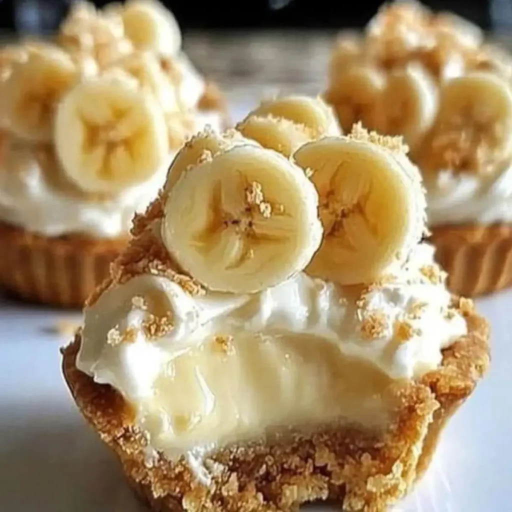 No Bake Mini Banana Cream Pies Easy Creamy and Delicious 2 Easy No Bake Mini Banana Cream Pies 1 No Bake Mini Banana Cream Pies Easy Creamy and Delicious